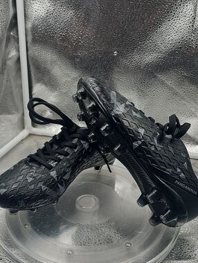 A1 Black And Gray Cleats Sz3. Pandaninjia